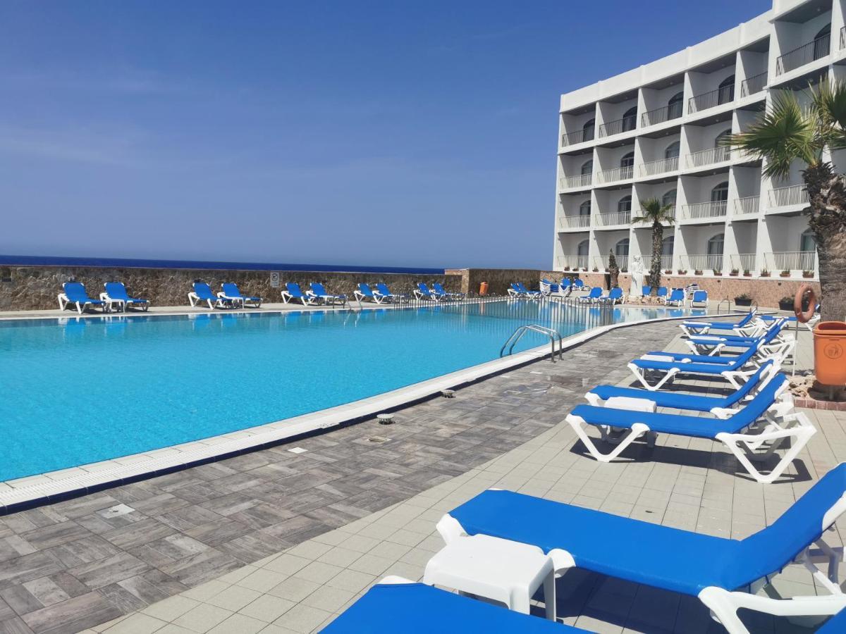 Paradise Bay Resort Mellieħa Екстериор снимка